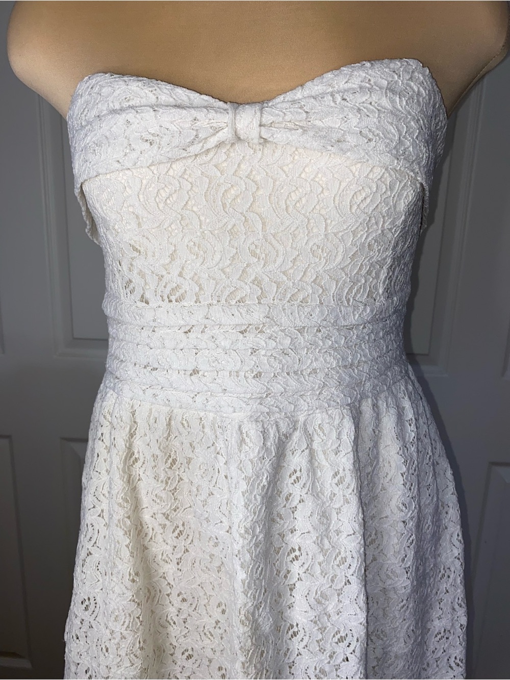 American Rag White Strapless Lace Sweetheart Dress